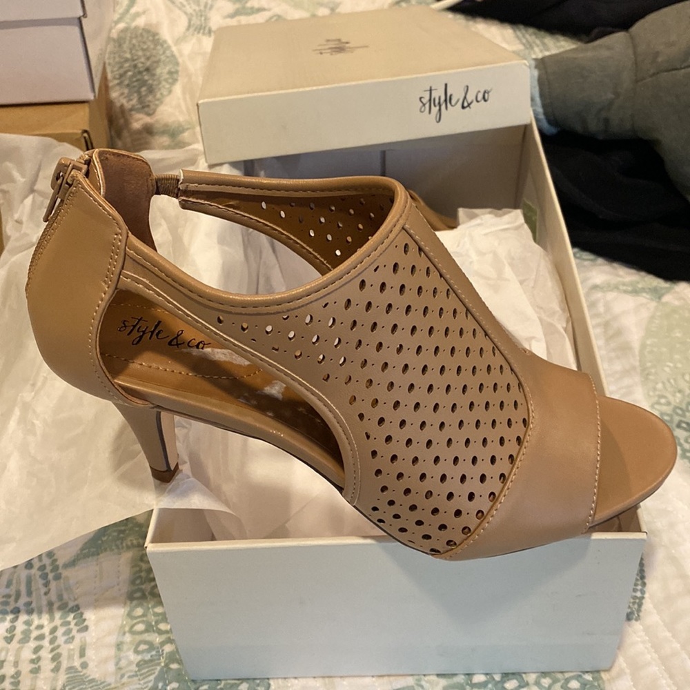 Style and co dress shoe